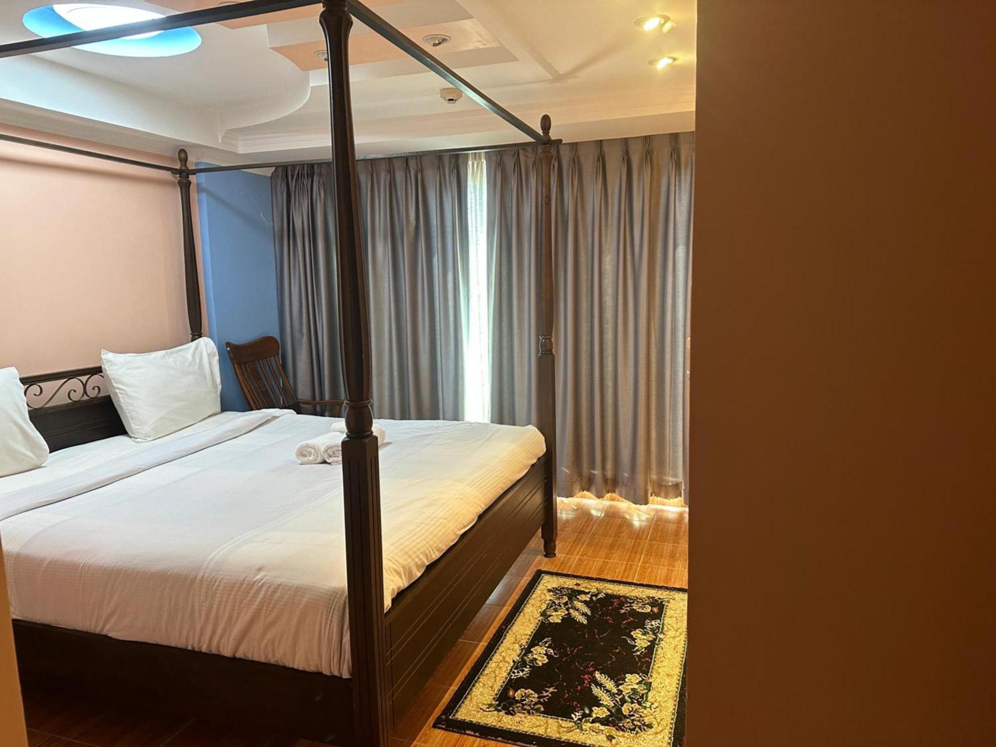 Omni Tower Nana Bangkok - Serviced Apartment On Sukhumvit Soi 4 Exterior foto
