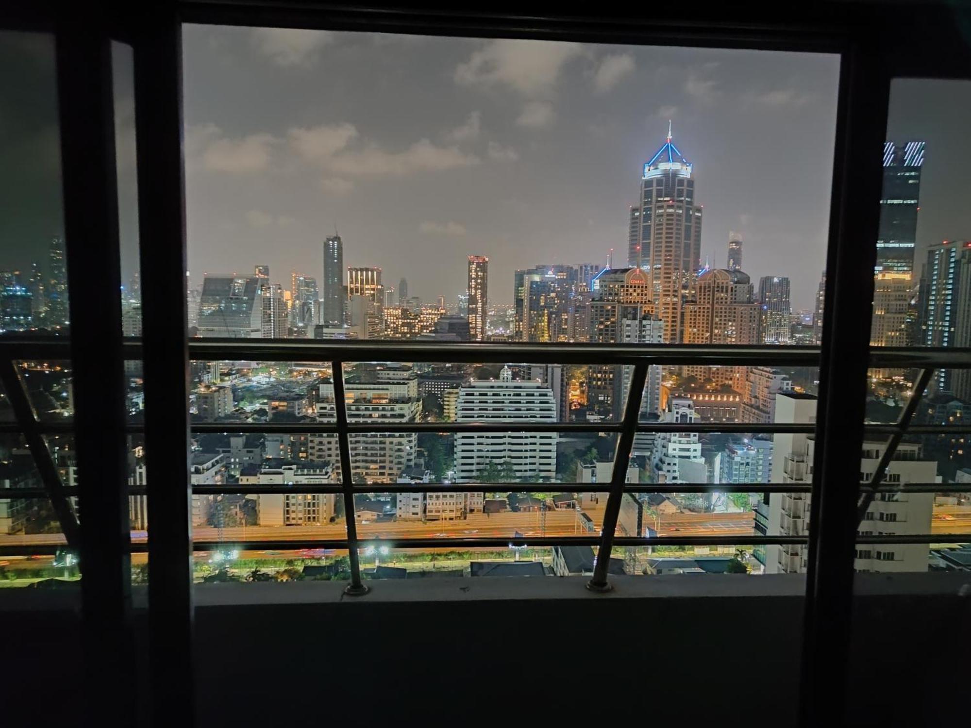 Omni Tower Nana Bangkok - Serviced Apartment On Sukhumvit Soi 4 Exterior foto