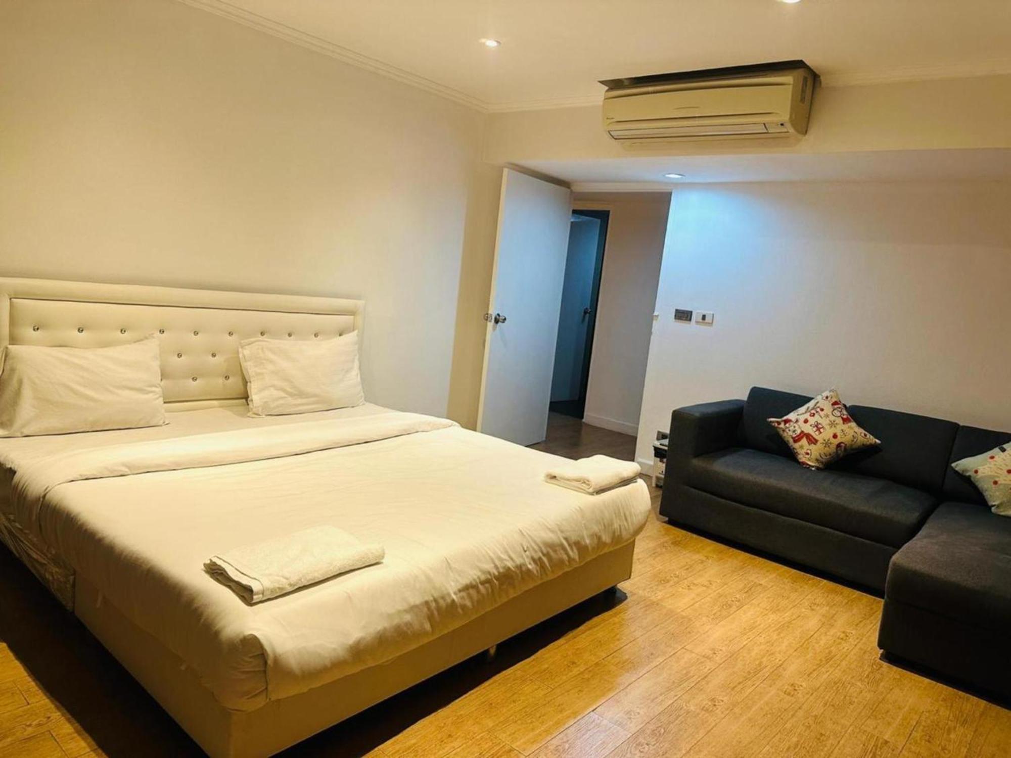 Omni Tower Nana Bangkok - Serviced Apartment On Sukhumvit Soi 4 Exterior foto