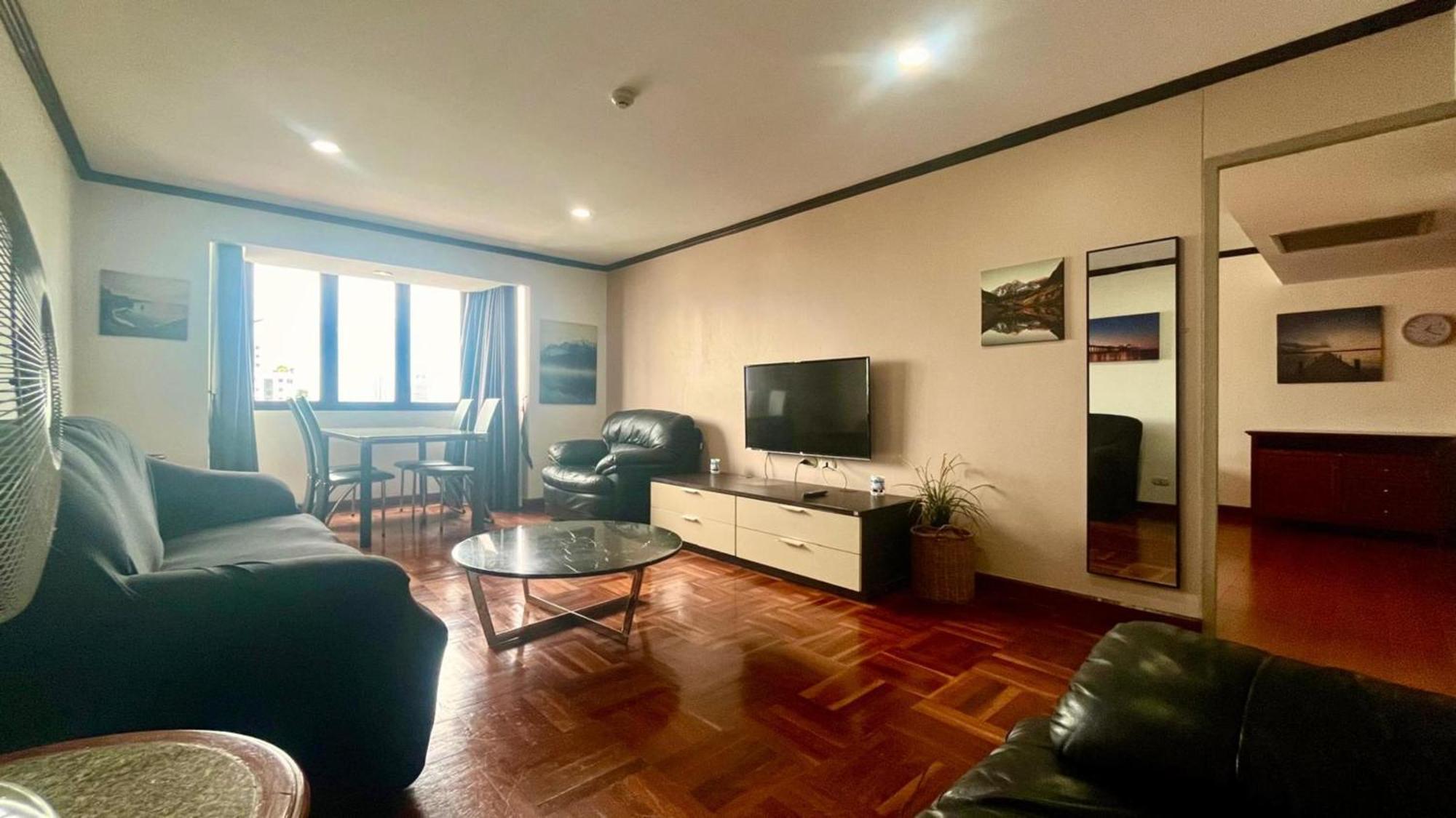 Omni Tower Nana Bangkok - Serviced Apartment On Sukhumvit Soi 4 Exterior foto